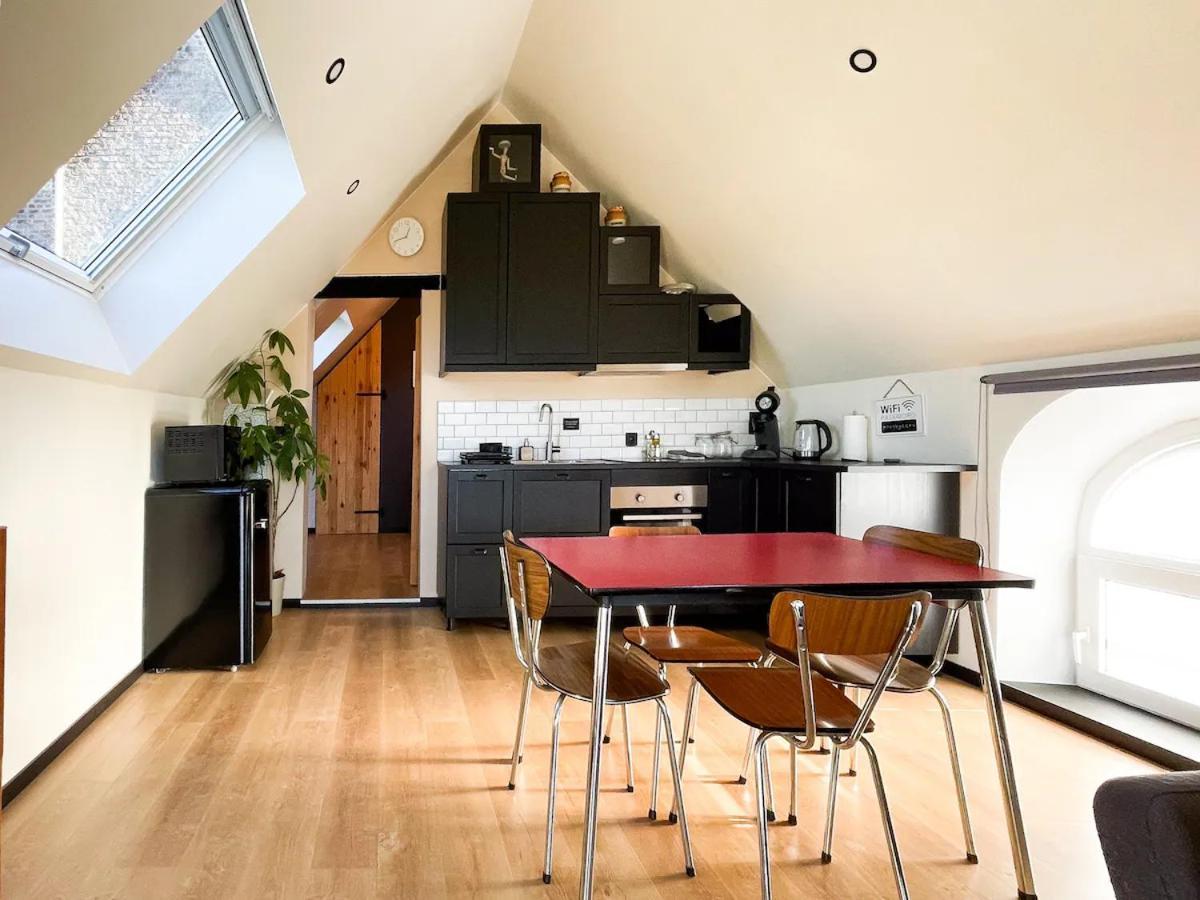 Loft Du Presbytere - Calme Et Nature Beauraing Exterior foto